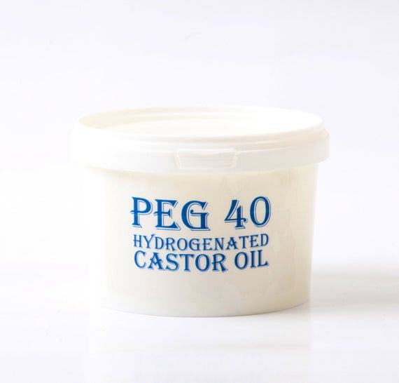 PEG-40 hydrogenated castor oil trong mỹ phẩm có vai trò gì?