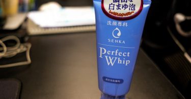 Sữa rửa mặt Senka Perfect Whip Cleansing