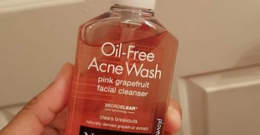 Neutrogena Oil-Free Acne Wash Facial Cleanser Pink Grapefruit