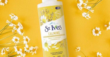 St. Ives Calming Chamomile Daily Cleanser