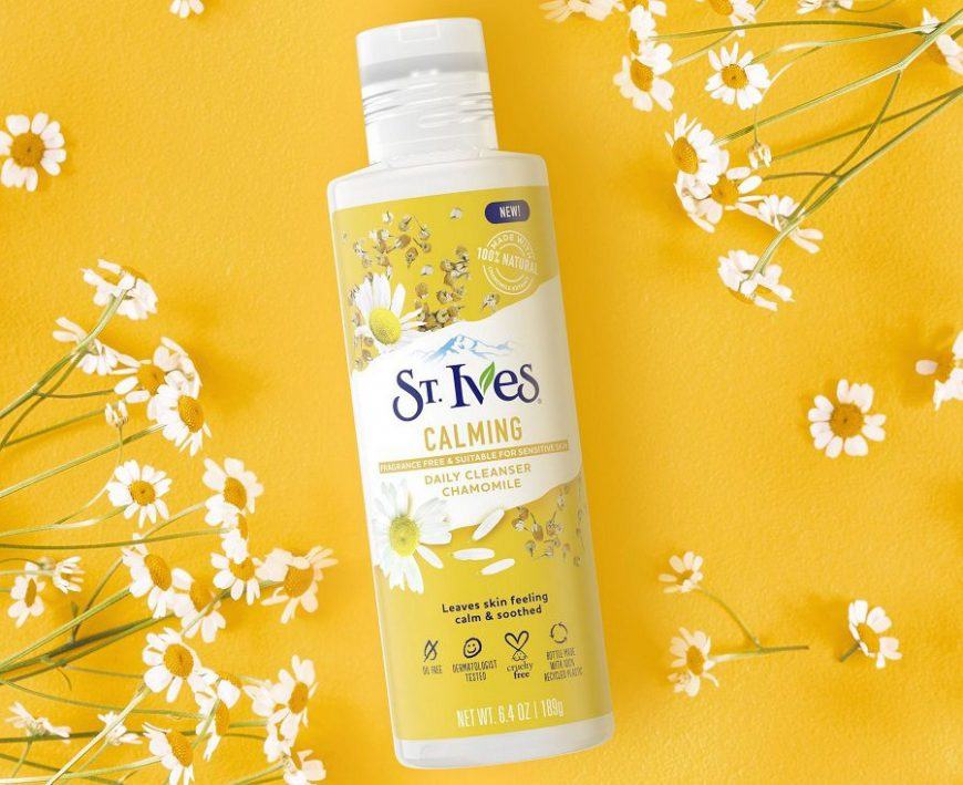 St. Ives Calming Chamomile Daily Cleanser