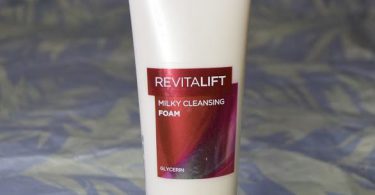 L’Oreal Revitalift Milky Cleansing Foam